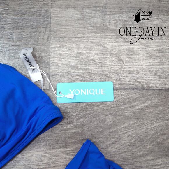 Yonique Halter Bikini Swimsuit Size L - Picture 4 of 7